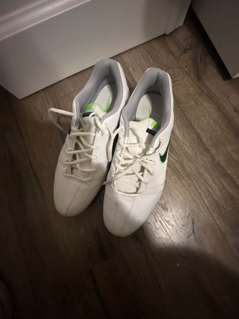 Nike Air Max 2012 White Green Men's Size 11 Sneakers 488101-105